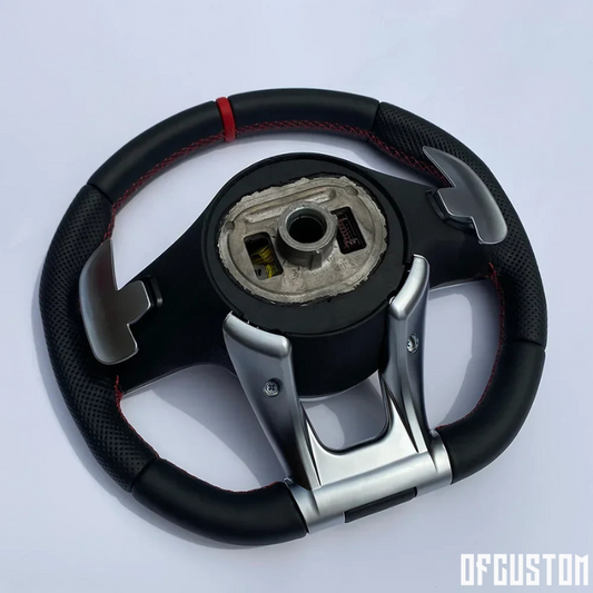 ᴏꜰꜰᴄᴜꜱᴛᴏᴍ™ Mercedes-Benz custom leather/carbon steering wheel