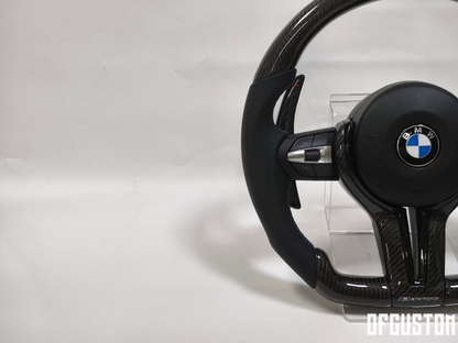 ᴏꜰꜰᴄᴜꜱᴛᴏᴍ™ Customised carbon steering wheel suitable for bmw
