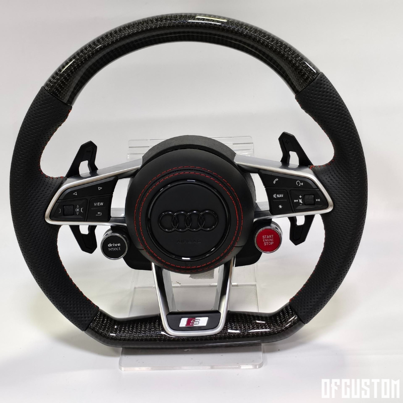 ᴏꜰꜰᴄᴜꜱᴛᴏᴍ™ customized steering wheel for Audi A4 B9
